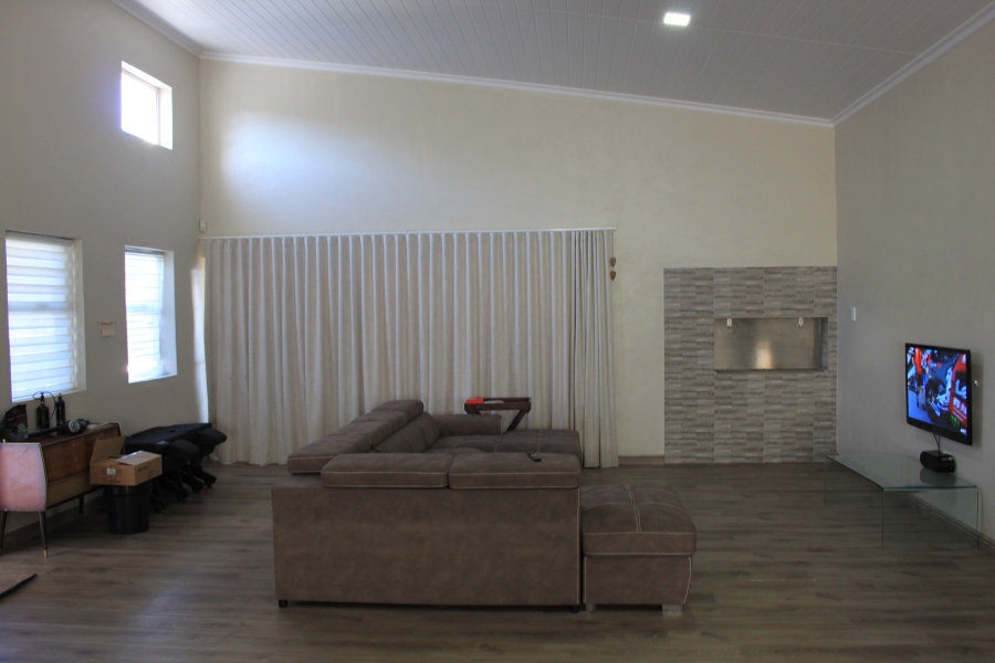 4 Bedroom Property for Sale in Bettys Bay Western Cape